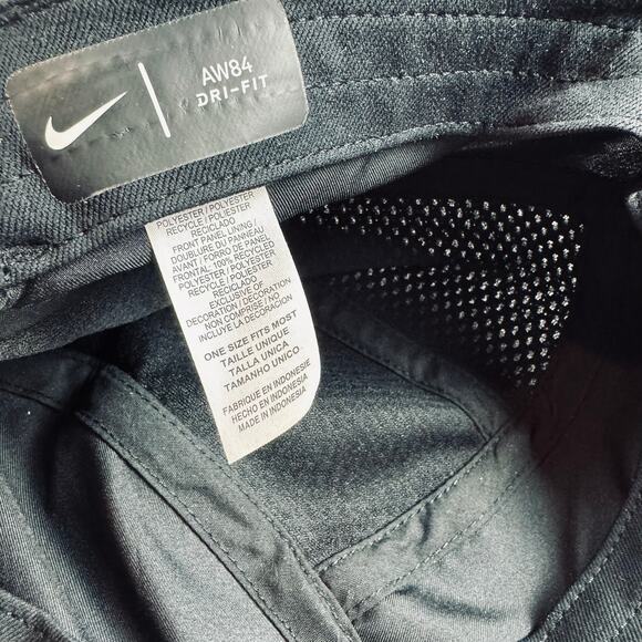 Y2K Nike TN Air AeroBill AW84 Cap - Black and Hyper Blue - Picture 5 of 5